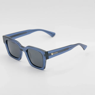Lunette de soleil CARRÉE EN ACÉTATE BLEU TRANSLUCIDE FUMÉ – UV400 • gris polarisés